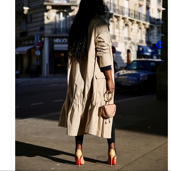 COS Bubble bottom trench coat - Picture 4 of 10